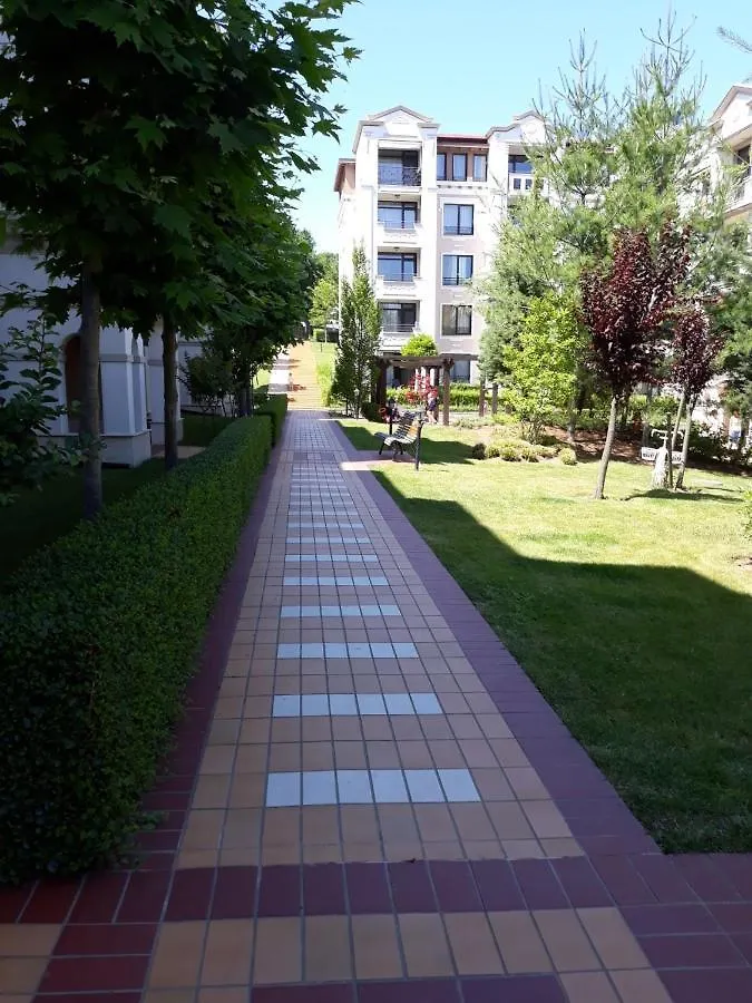 Апартамент Orange В Местност Каваци, Созопол Apartment